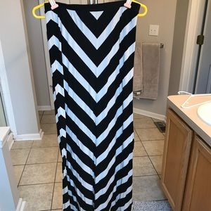 White House Black Market maxi skirt